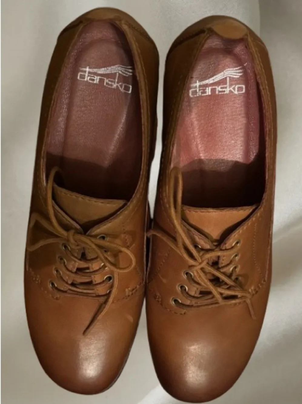 Dansko Pennie Waterproof Leather Oxford Heels Pecan Brown Size 39 pristine cond